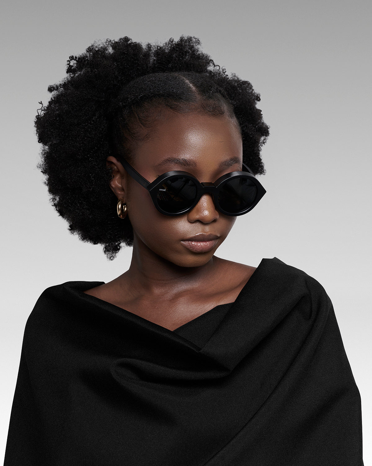Jufuré | Nyakalaso “Sunglasses” & Earrings A/W 2025